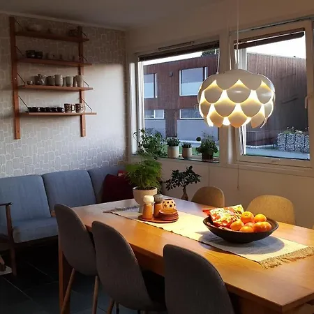 3 Bedrooms With Nice Terrace Lägenhet